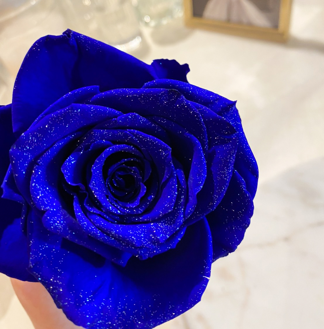 Diamond Rose Blue